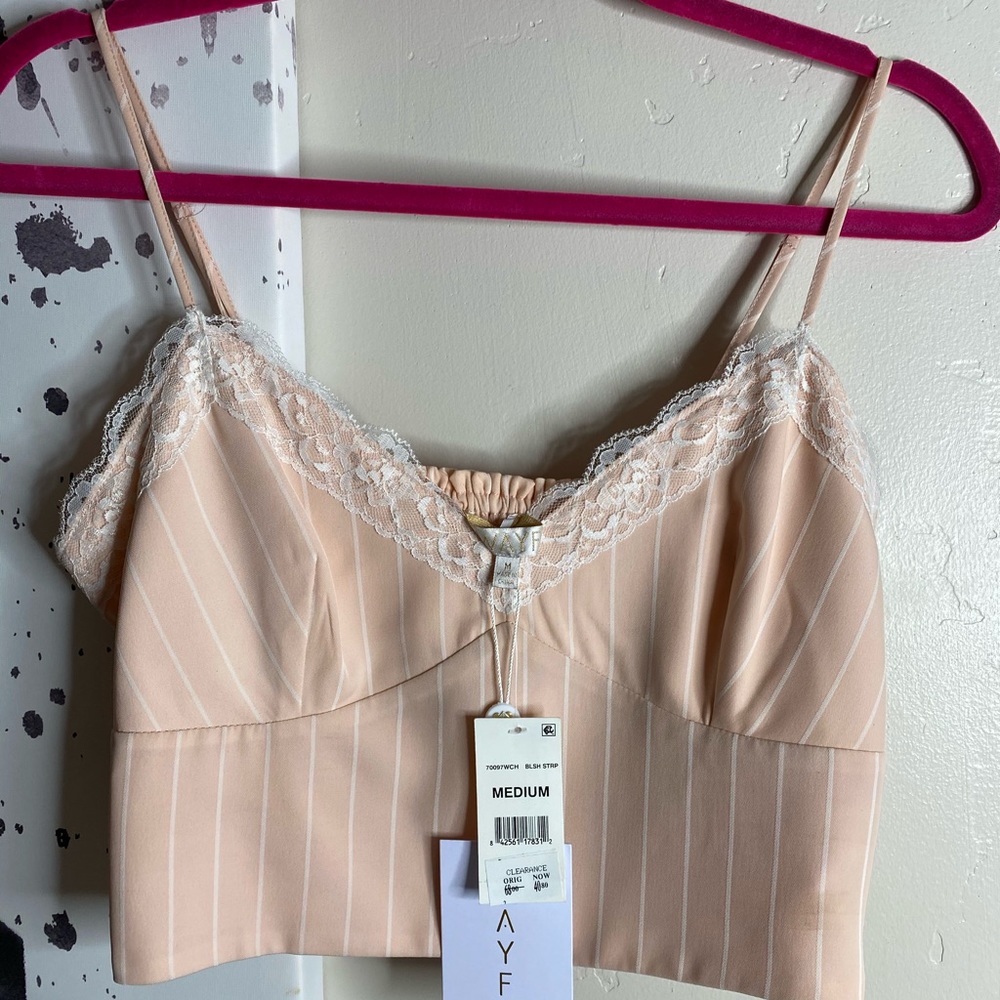 BRAND NEW WITH TAGS WAYF BABY PINK TANK
